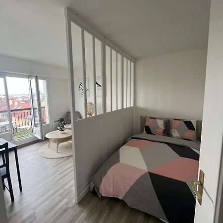 Apartament Lumineux Studio Avec Balcon / Cosy Flat With Balcony Villejuif Zewnętrze zdjęcie