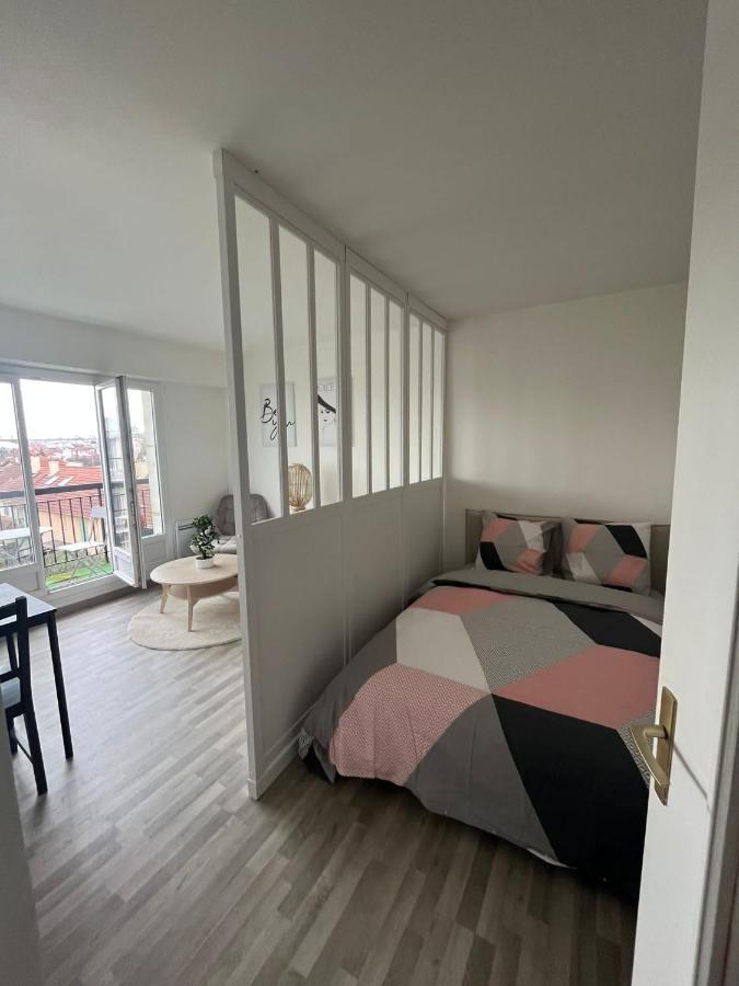 Apartament Lumineux Studio Avec Balcon / Cosy Flat With Balcony Villejuif Zewnętrze zdjęcie